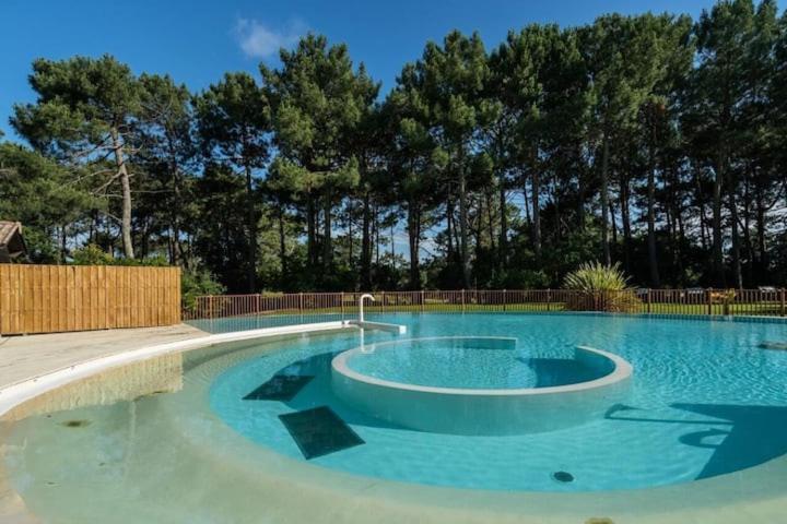 Maison Sur Golf Avec Piscine Chauffee A Lacanau Ocean Exteriér fotografie