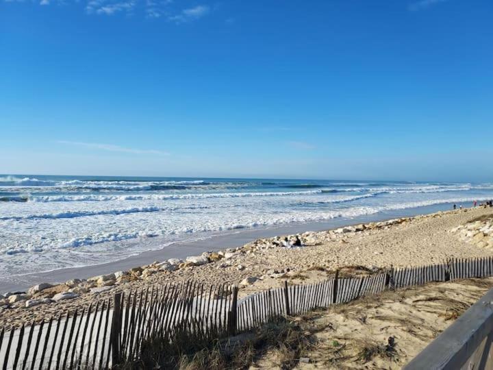 Maison Sur Golf Avec Piscine Chauffee A Lacanau Ocean Exteriér fotografie